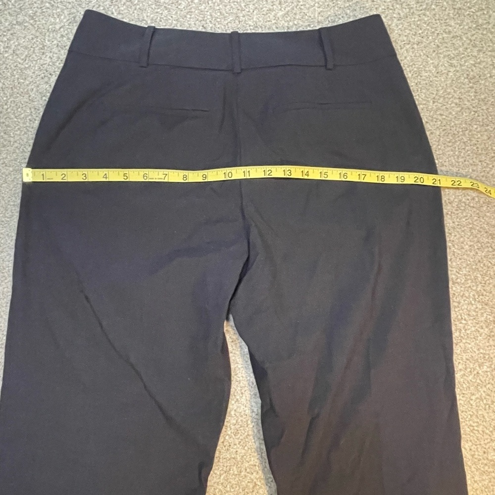 Ann Taylor “Curvy” Dark Brown Pants, Stylish Pattern, Perfect for any occasion. - Picture 13 of 13